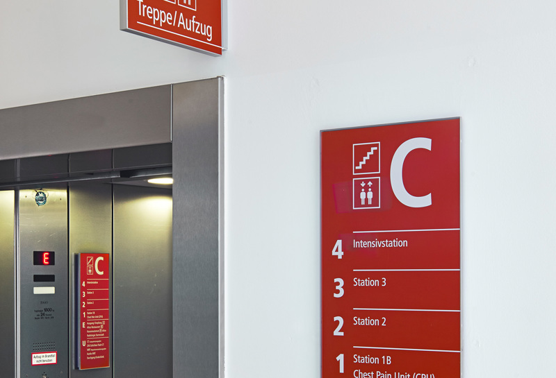 Wegweiser wandmontiert QW Slide 6