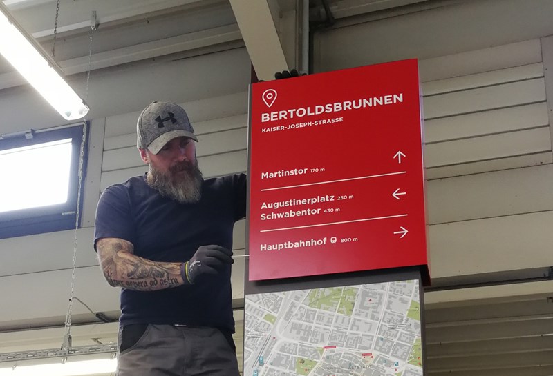 Stadtleitsystem Freiburg 1