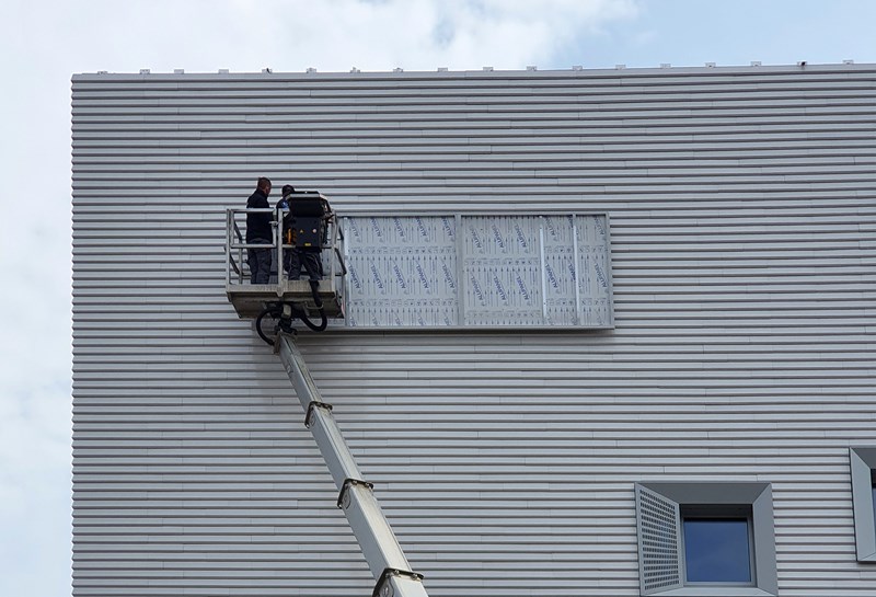 beleuchtete Schriftzüge Slide 1