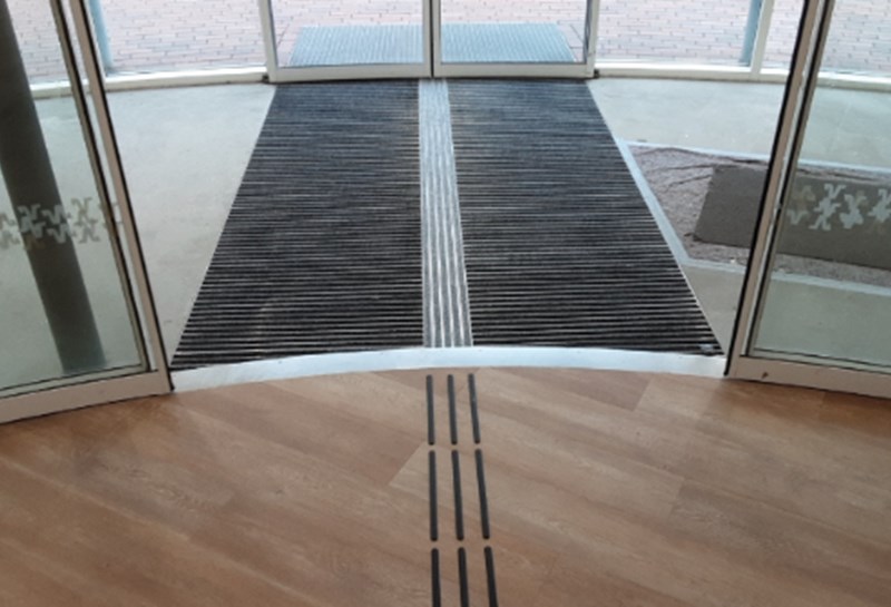 Sauberlaufzonen mit Indikatoren Slide 1