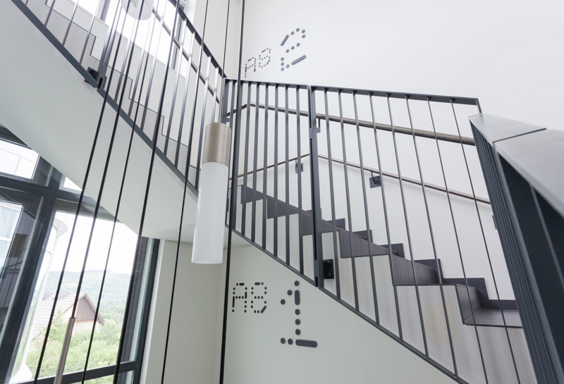 HKI - Hans-Knöll-Institut 16