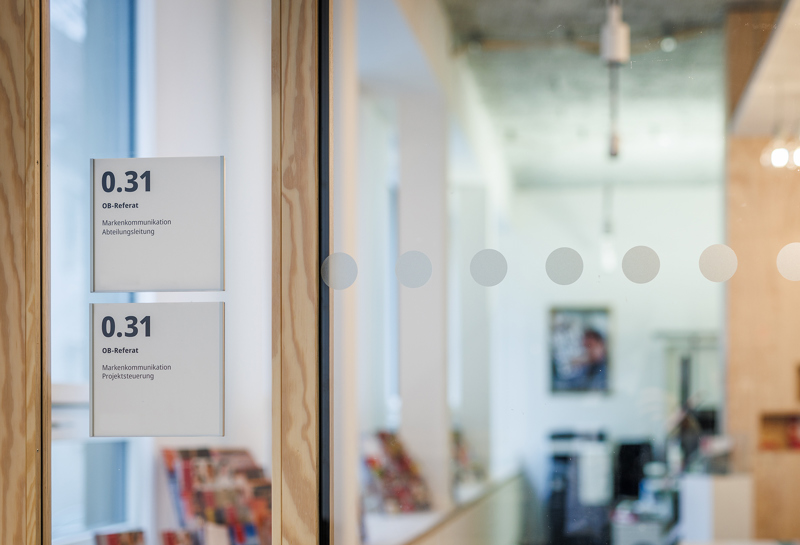 Rathaus und Palais Prinz Carl 19