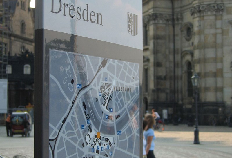 Stadtleitsystem Dresden 1