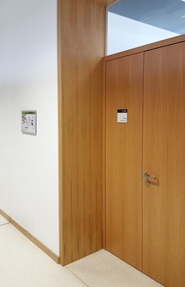 Athenee Tuerschild Und Fluchtwegplan