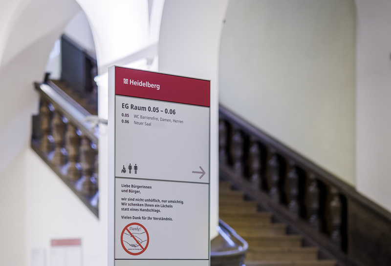 Rathaus und Palais Prinz Carl 5