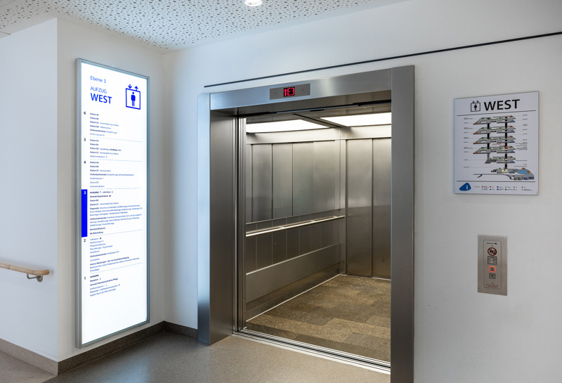 Übersichten wandmontiert aus Glas QUGB Slide 2