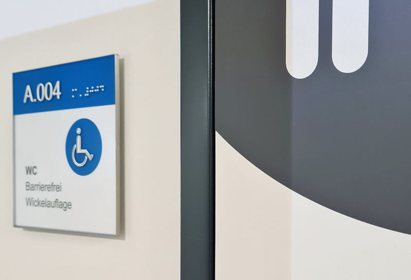 Türschild QTE taktil Slide 9