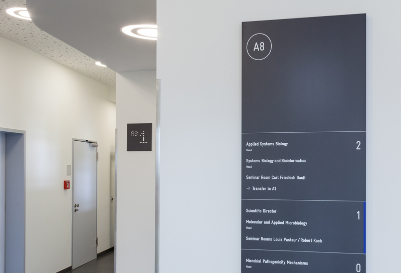 HKI - Hans-Knöll-Institut 25