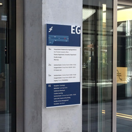 FS 52 Lifttableau Aussen