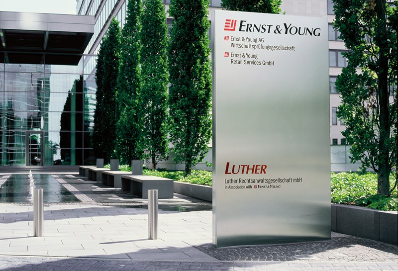 Ernst & Young 1