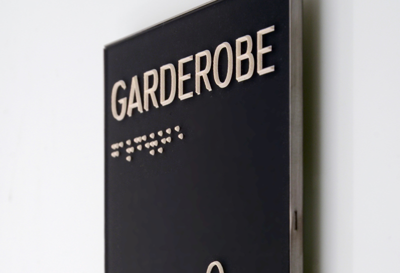 Türschild QTE taktil Slide 5