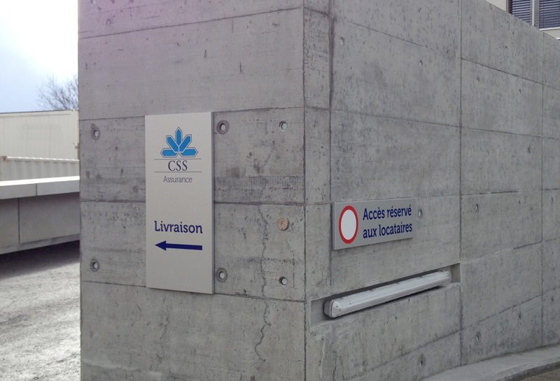 Wegweiser wandmontiert Slide 13