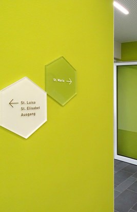 Flur Koenigshof Krefeld 2