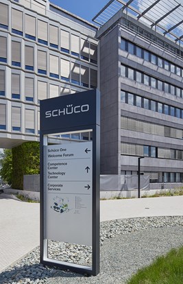 Schueco 26