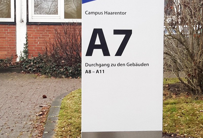 Carl v. Ossietzky Universität 11