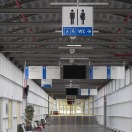 Deckenwegweiser Projekt Messe Erfurt